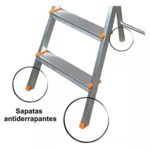 ESCADA DE ALUMÍNIO DOMÉSTICA 4 DEGRAUS PATAMAR 89CM EDS004 ÁGATA